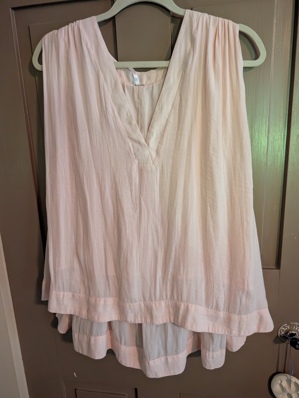 Free People Blush Pink Sleeveless V-Neck Layered Tunic Tank - Size Large